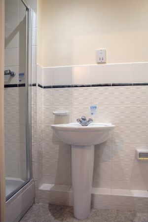 En-suite- click for photo gallery
